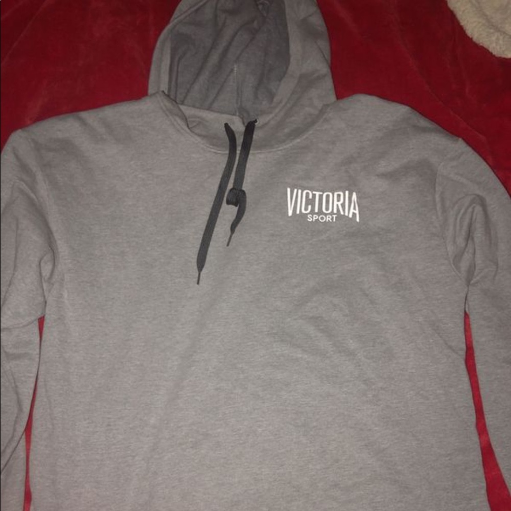 Victoria sport sweater
